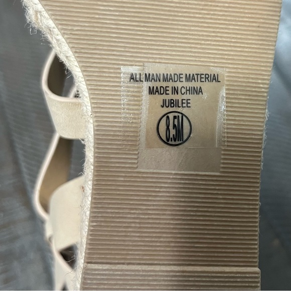 Elegant Tan Espadrille Wedge Sandals - Picture 4 of 6